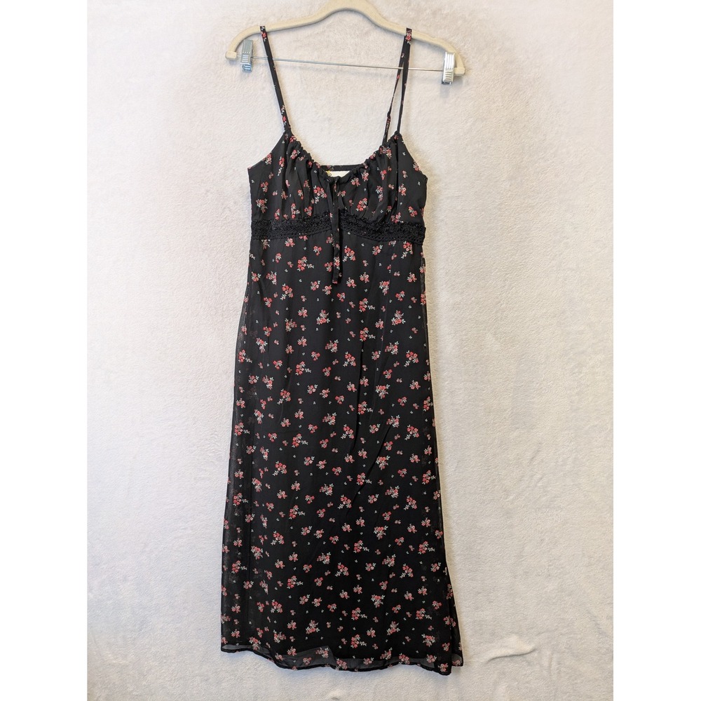 NEW No Boundaries Midi Dress Women's XS Black Floral Crochet Trim Side Slit